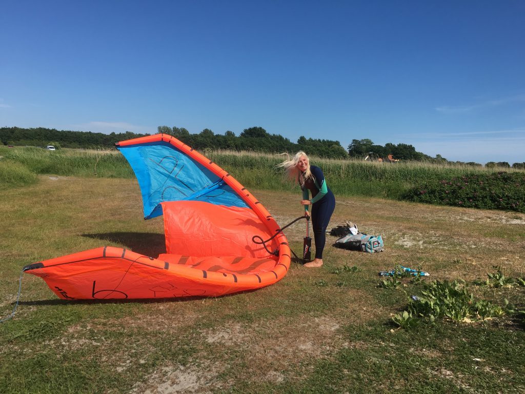 Kara Mulder kiteboarder